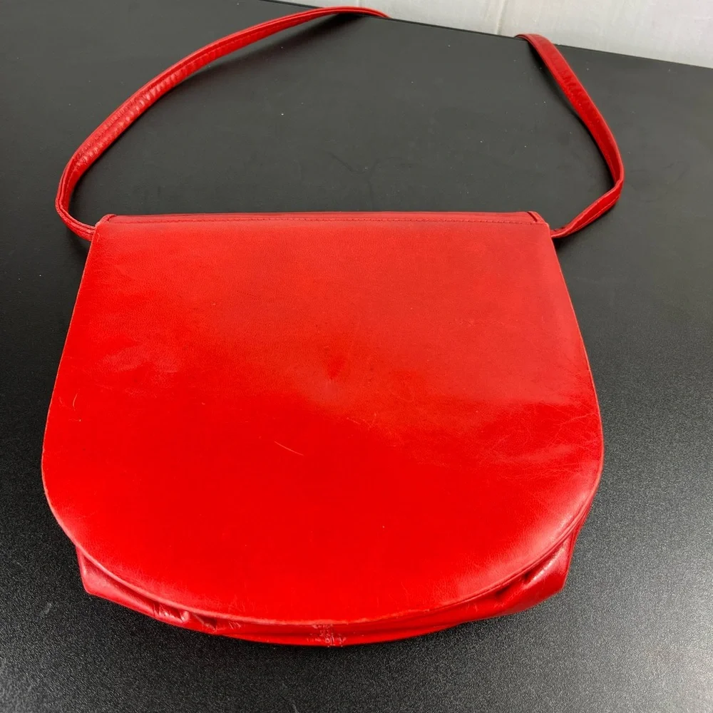 Vintage Stuart Weitzman Red Leather Crossbody Purse - Picture 5 of 13